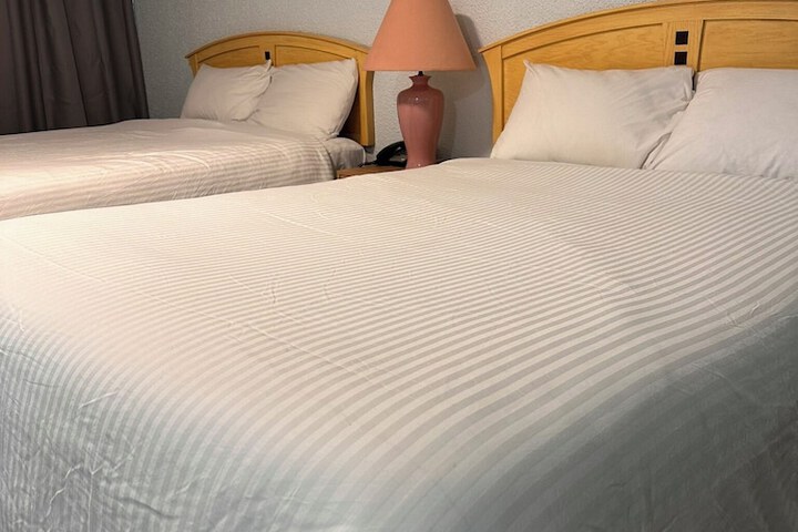 Room 4 of 57