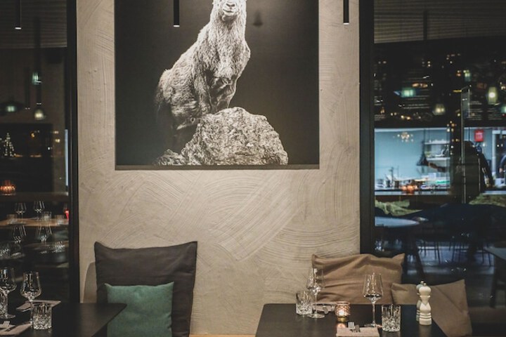 Dining 91 of 131