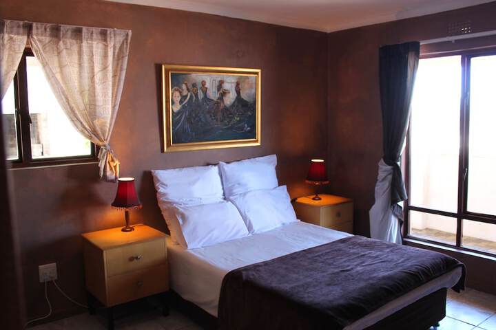 Room 2 of 51
