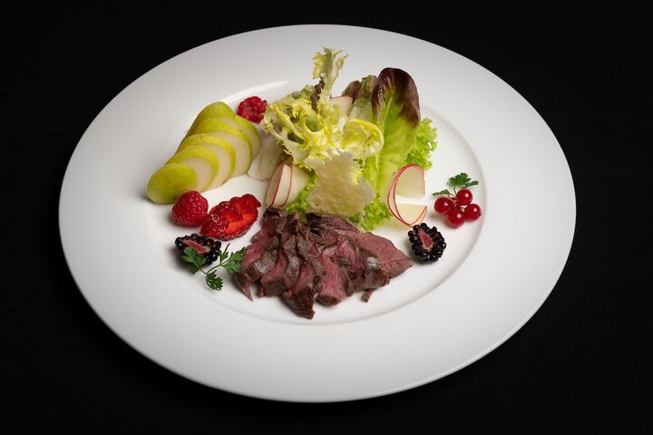 Dining 47 of 59