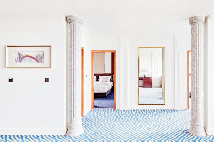 Room 26 of 138