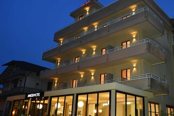 Hotel 34 of 34