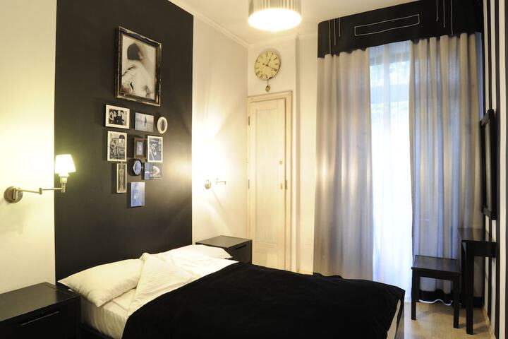Room 18 of 54