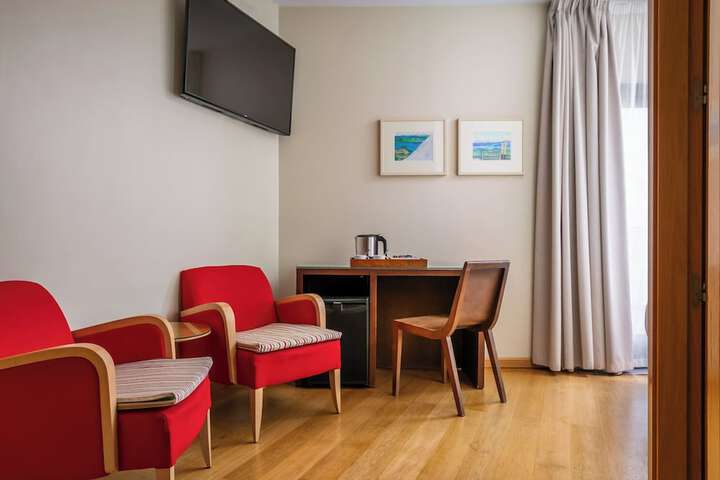 Room 29 of 53