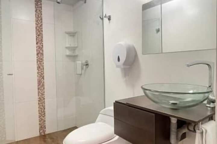 Room 20 of 29