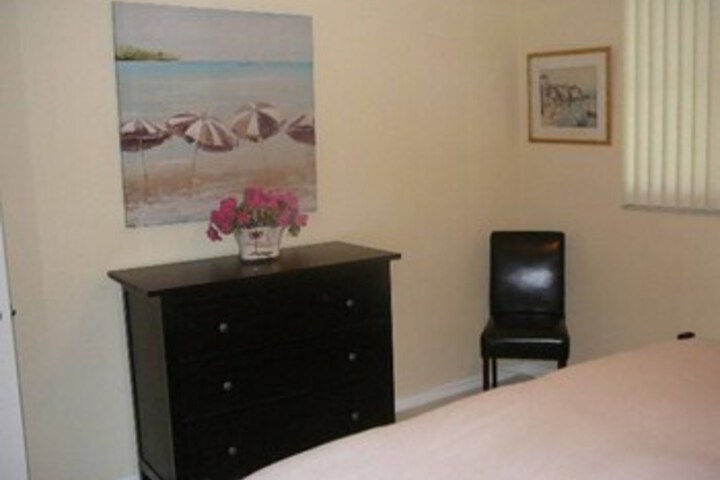 Room 34 of 40