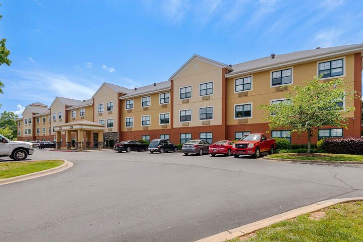 Hotel Entry
