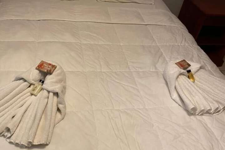 Room 2 of 13