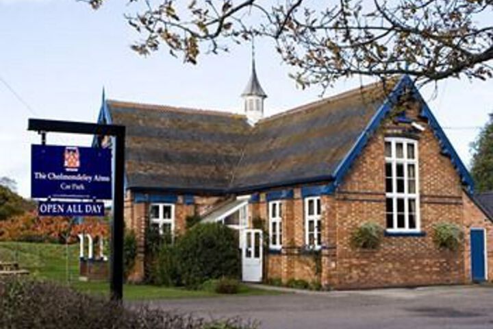 The Cholmondeley Arms - Inn