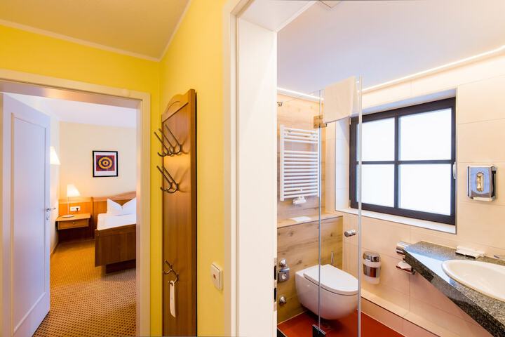 Room 30 of 59