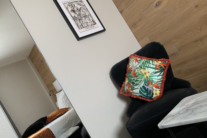 Room 10 of 55