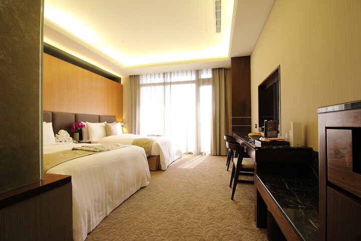 Room 31 of 137