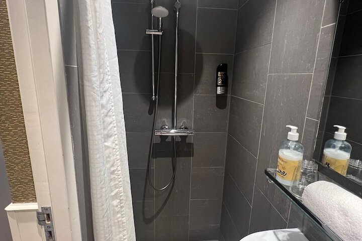 Room 89 of 125