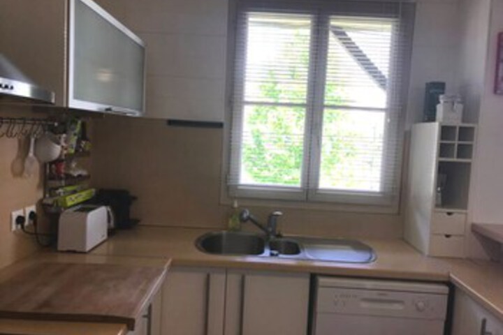 Room 4 of 19
