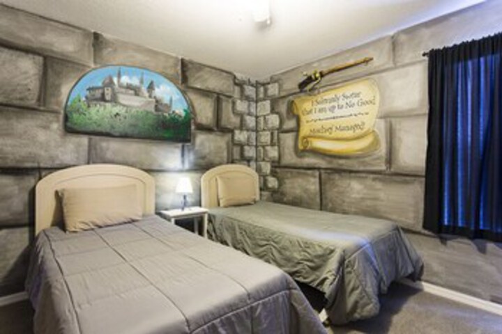 Room 61 of 83