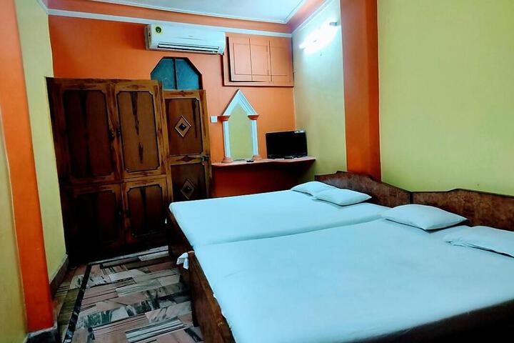Hotel Shubhanjali Palace by WB Inn