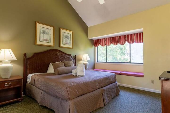 Room 3 of 34