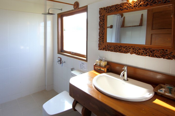 Room 15 of 40