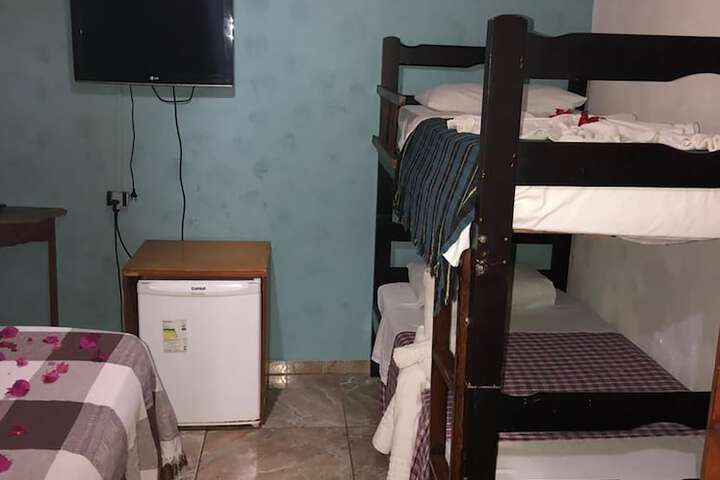 Room 15 of 41