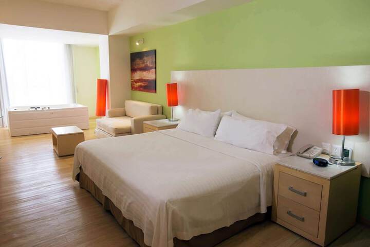 Room 20 of 81