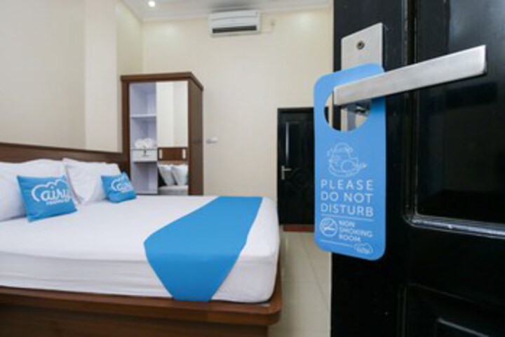 Room 17 of 23