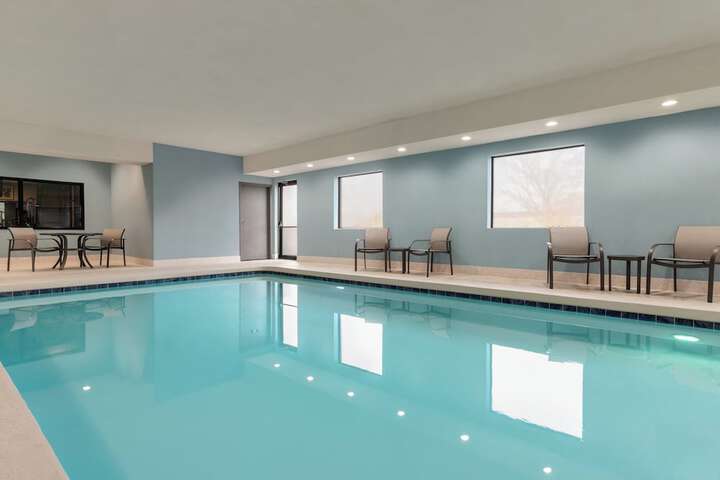 Pool 45 of 77