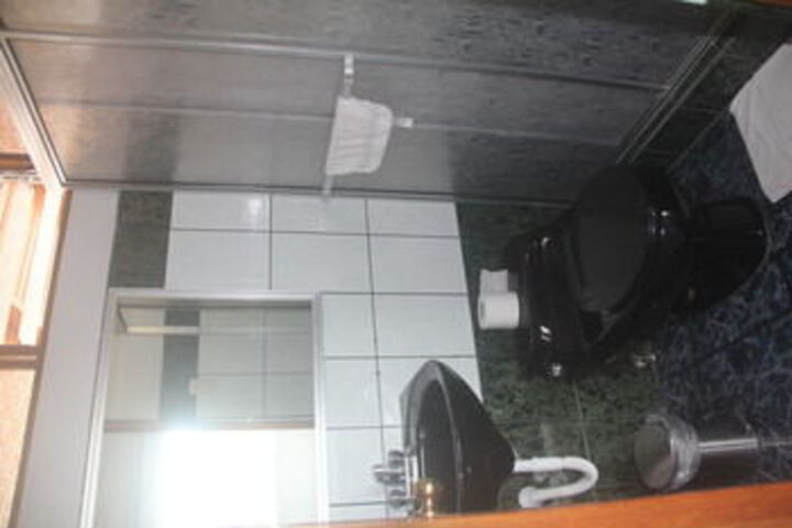 Room 5 of 19