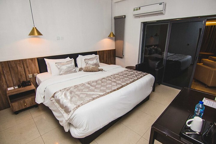 Room 21 of 41