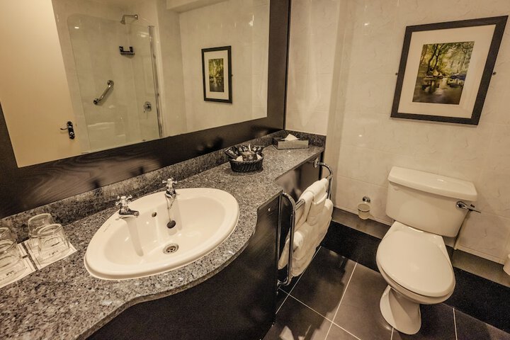 Clean Restrooms