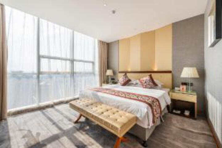 Room 21 of 23