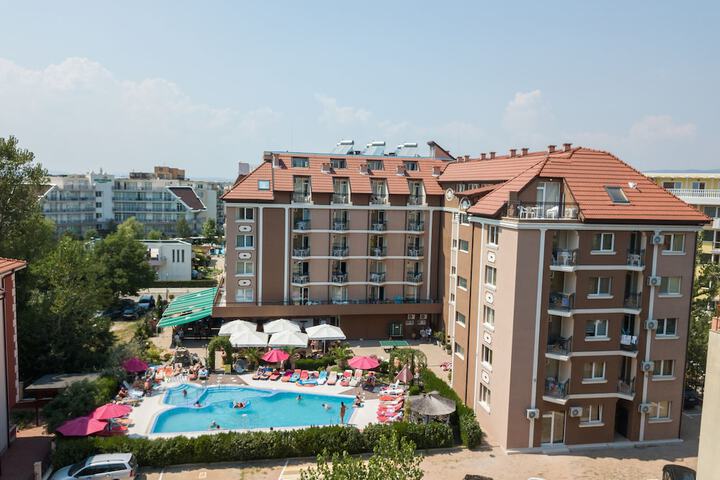 Hotel 70 of 73