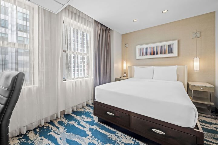 Room 70 of 166