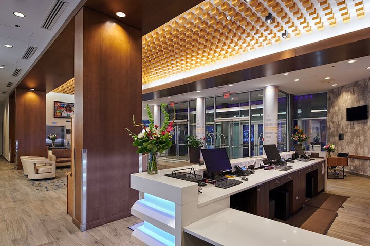 Hotel Interior 7 of 78