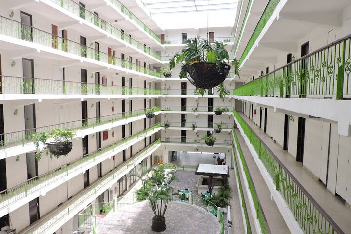 Ballroom/Hall 18 of 29