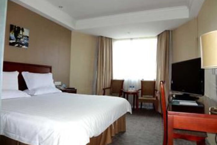 Room 18 of 22