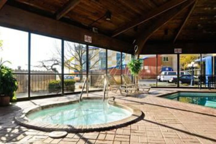 Pool 68 of 75