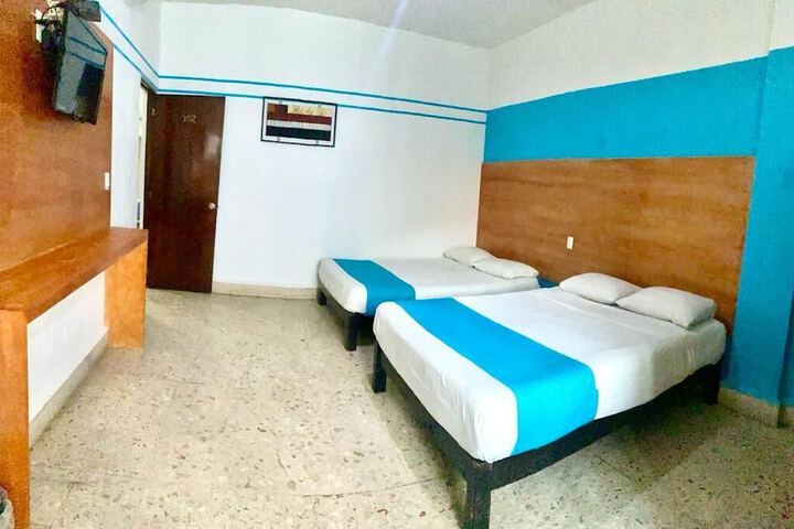 Room 9 of 21
