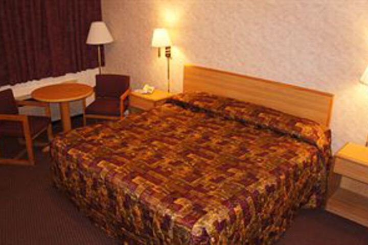 Room 6 of 21