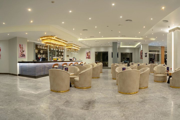 Hotel Interior 9 of 96