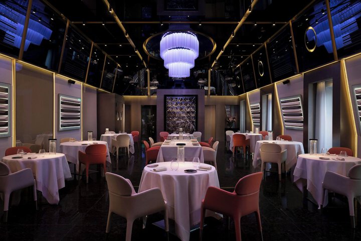 Dining 112 of 146