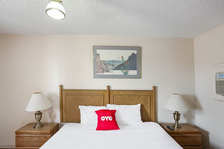 Room 12 of 35