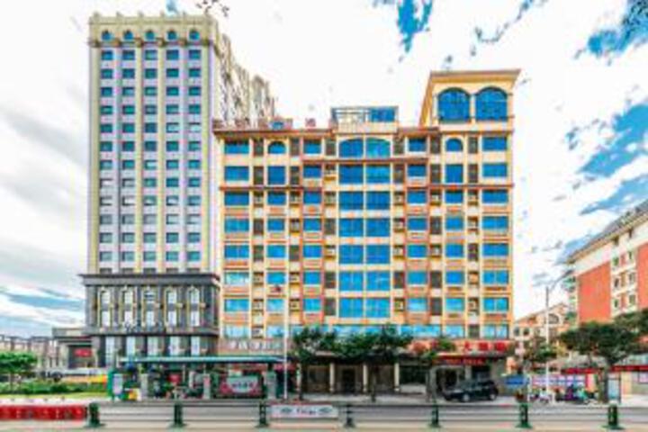 Haiyue Garden Hotel (Pingtan Longfengtou Beach Resort)