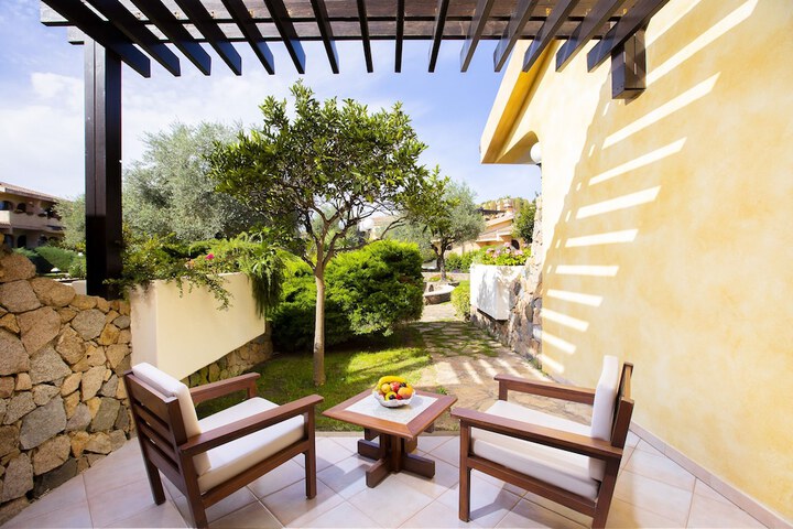 Terrace/Patio 10 of 25
