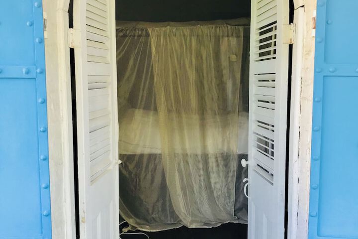 Room 80 of 155