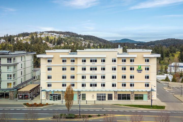 Hotel 37 of 43