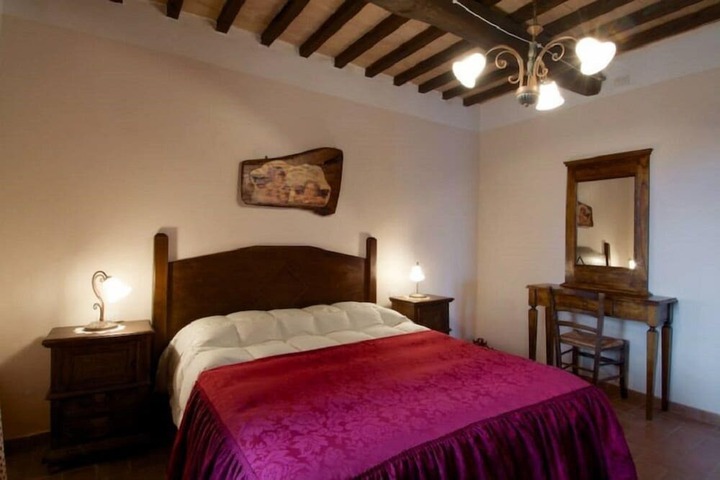 Room 3 of 46