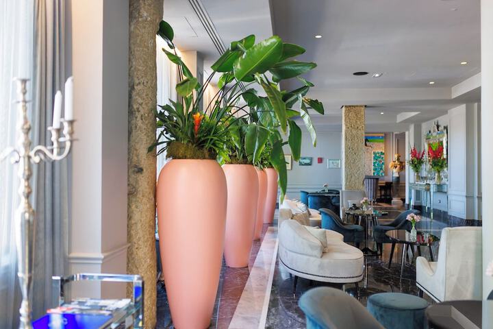 Hotel Interior 24 of 179