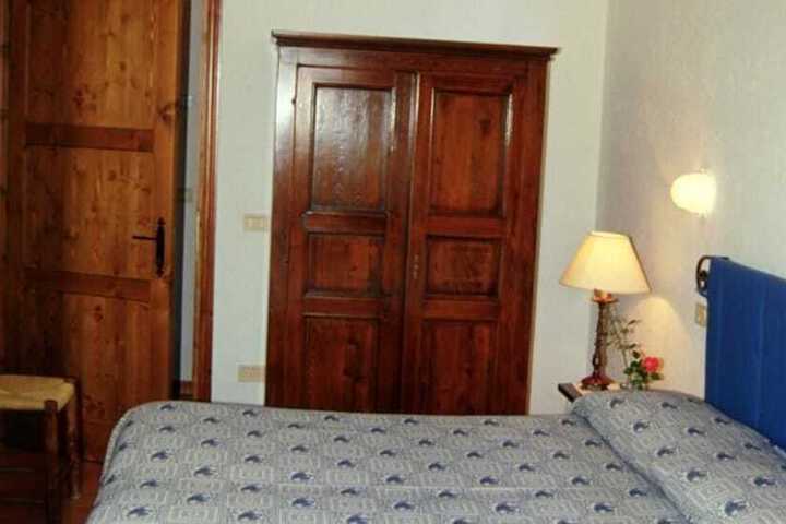 Hotel Entry