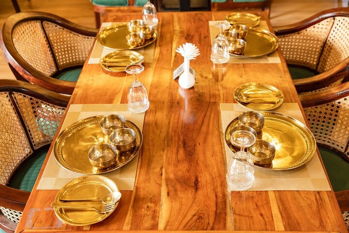 Dining 14 of 15