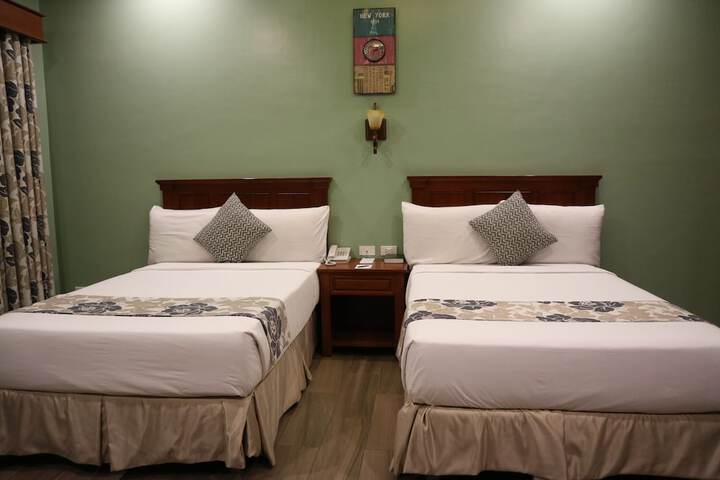 Room 56 of 90